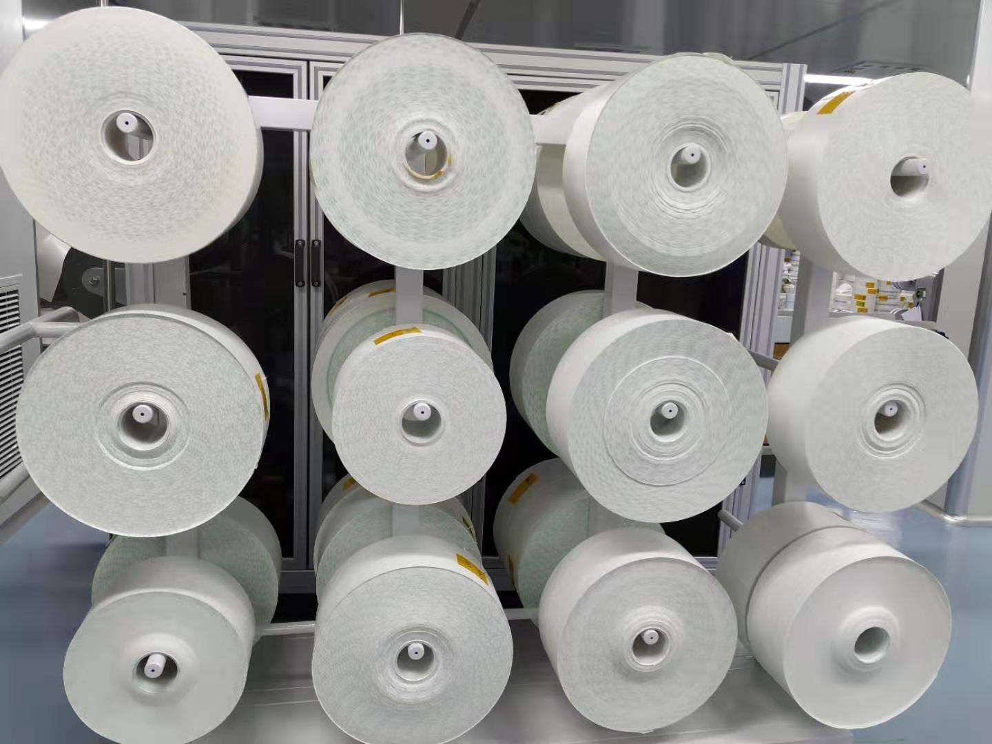 Disposable Non Woven Bandage Roll view 2