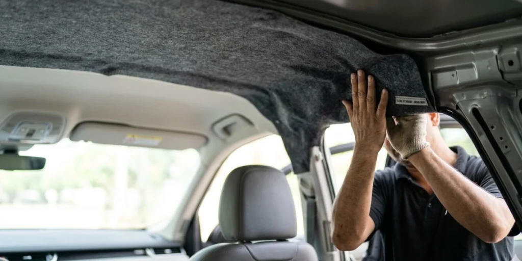 Flame retardant car interior lining nonwoven fabric manufactured in India for automotive insulation, headliner, door panel, trunk lining, and cabin interior applications.